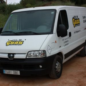 Vehículos de Help Guau